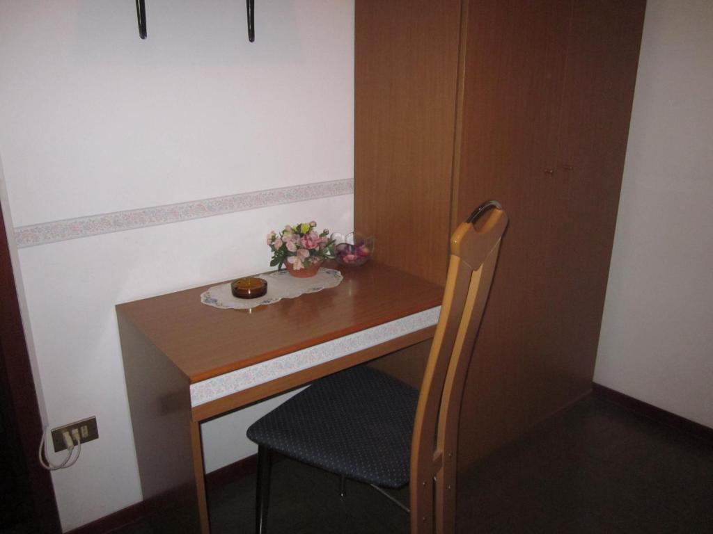 Albergo Leon Bianco Moggio Udinese Room photo