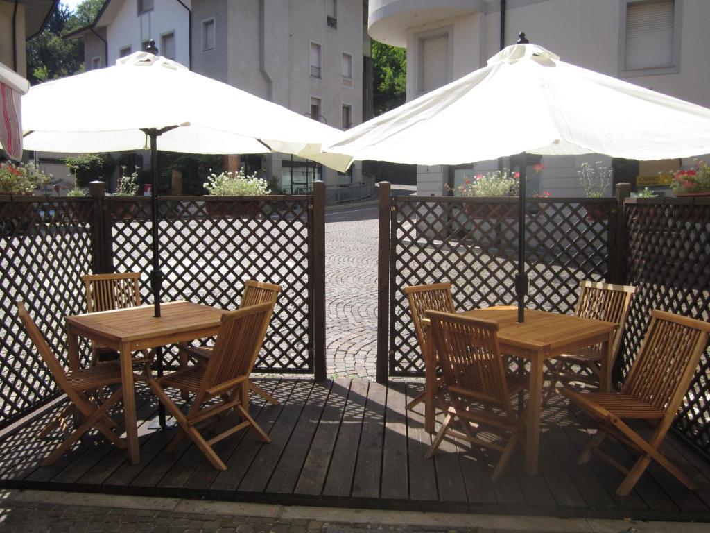 Albergo Leon Bianco Moggio Udinese Exterior photo